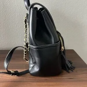 Tory Burch | Bags | Tory Burch Fleming Backpack Excellent  display picture 3